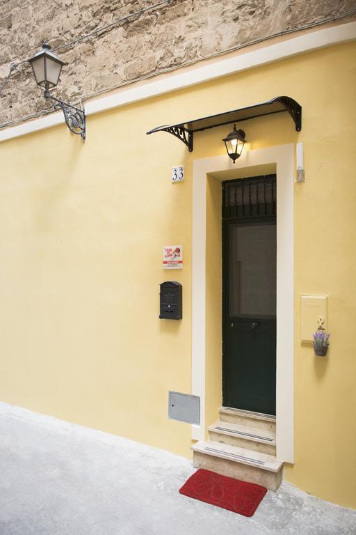 Casa Del Clown Trapani Exterior photo
